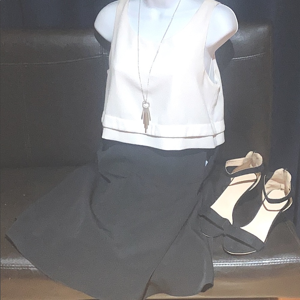 Limited Classic casual sleeveless dress